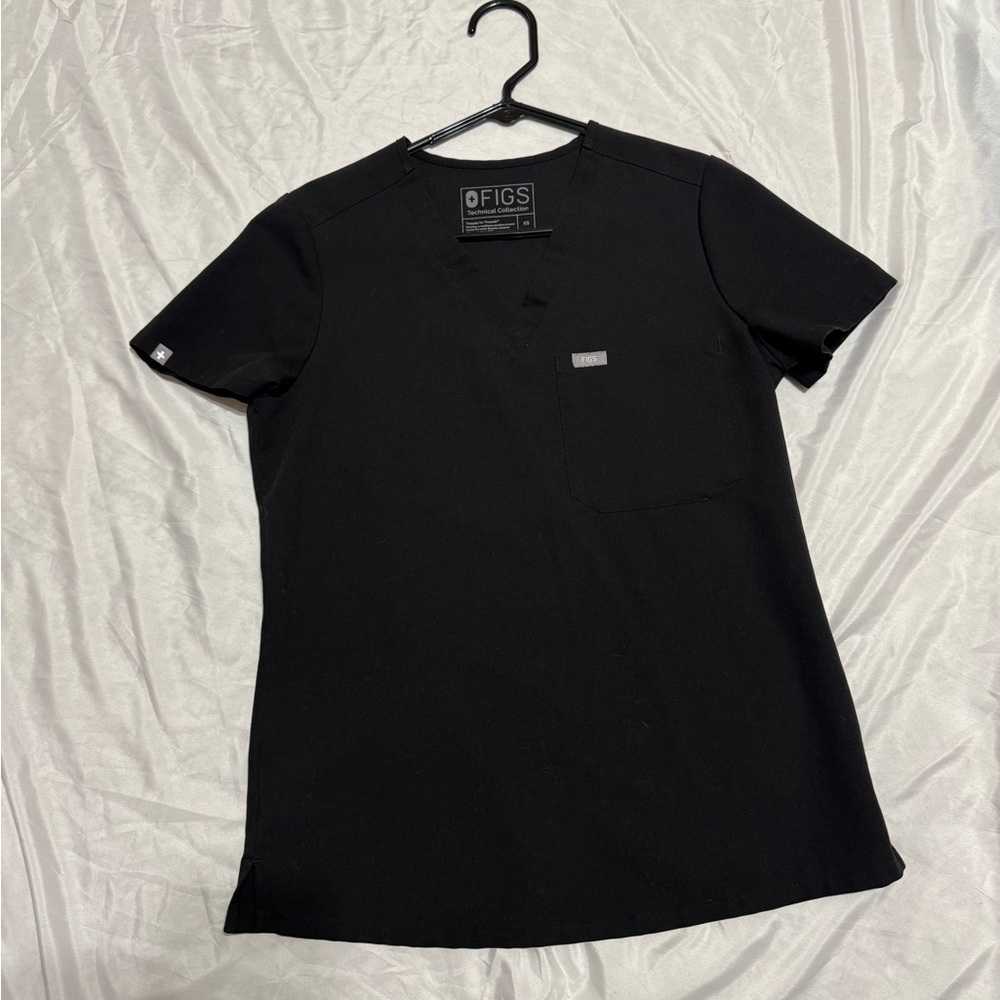 FIGS Single pocket Scrub Top XS Women’s V-Neck Black